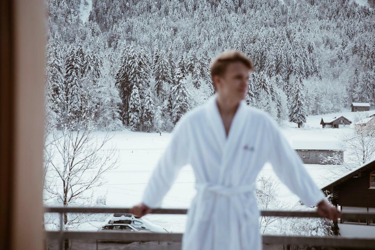 Hotel Hubertus Mellau Gmbh Esterno foto